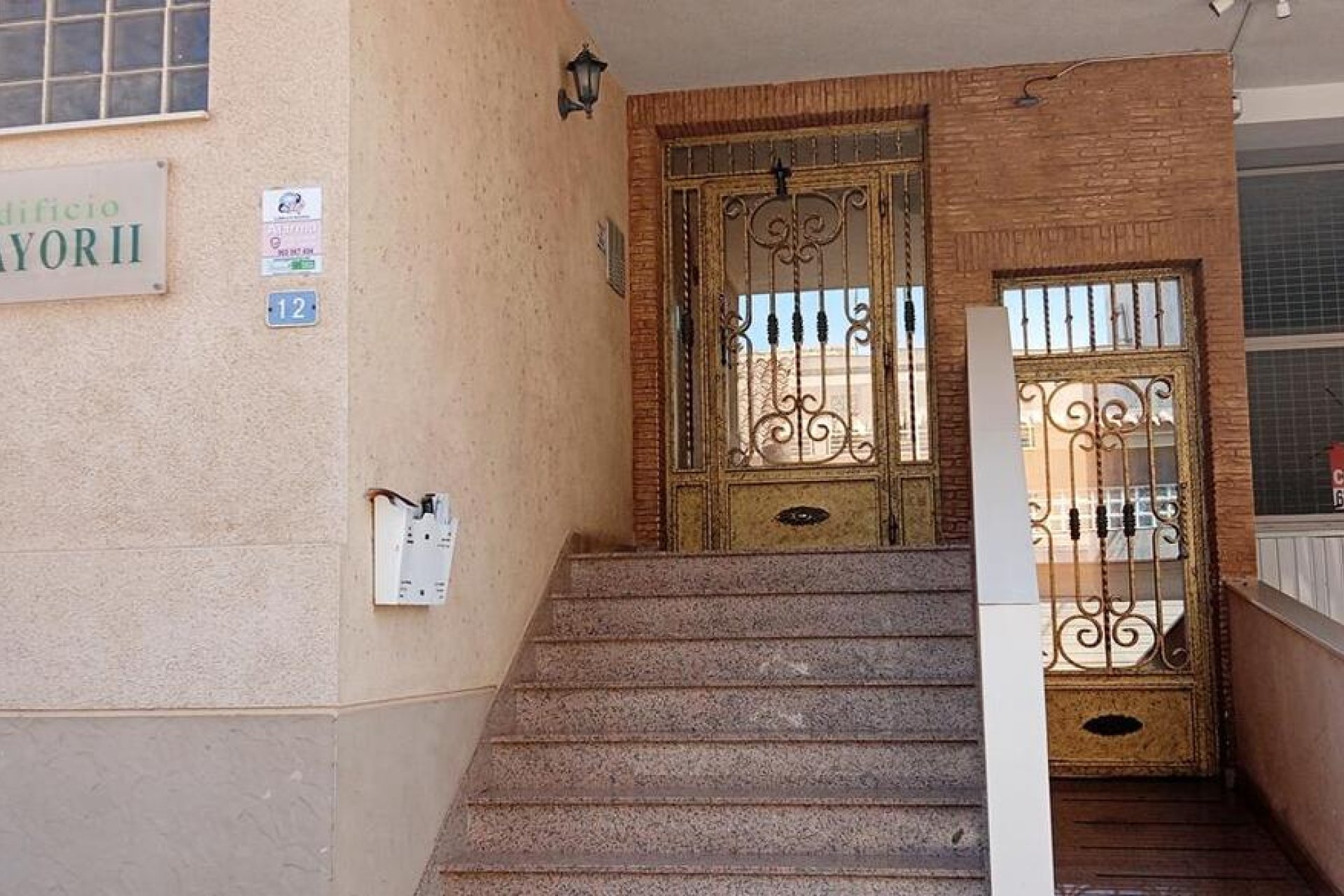 Revente - Appartement -
Los Montesinos - PUEBLO CENTRO
