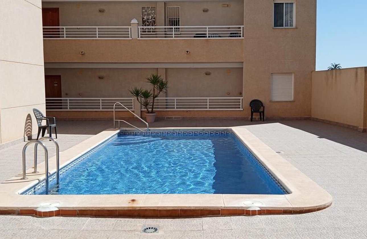 Revente - Appartement -
Los Montesinos - PUEBLO CENTRO