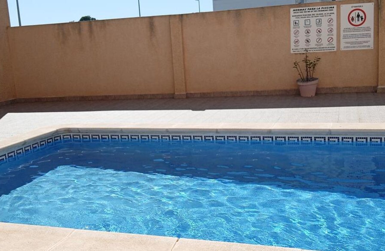Revente - Appartement -
Los Montesinos - PUEBLO CENTRO