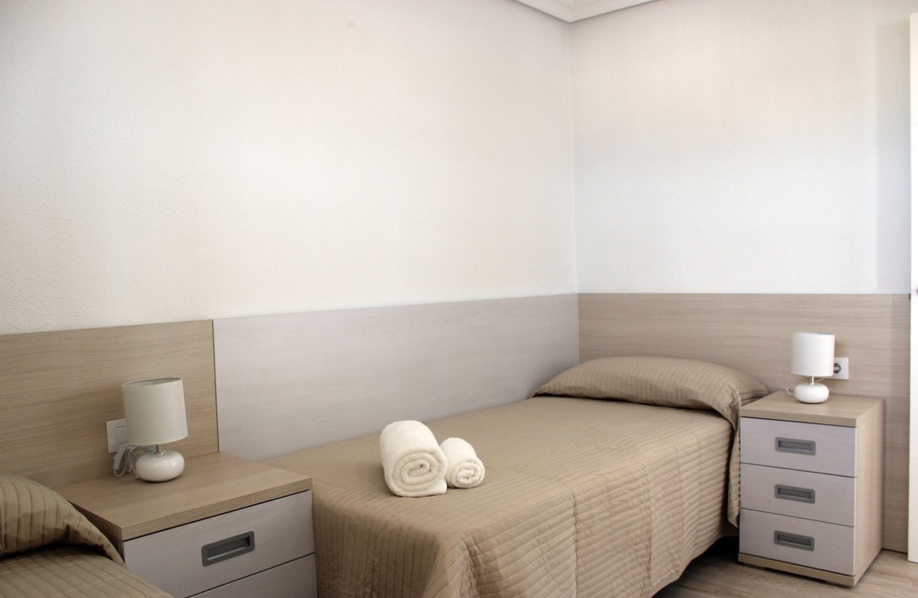 Revente - Appartement -
Mil Palmeras - Costa Blanca