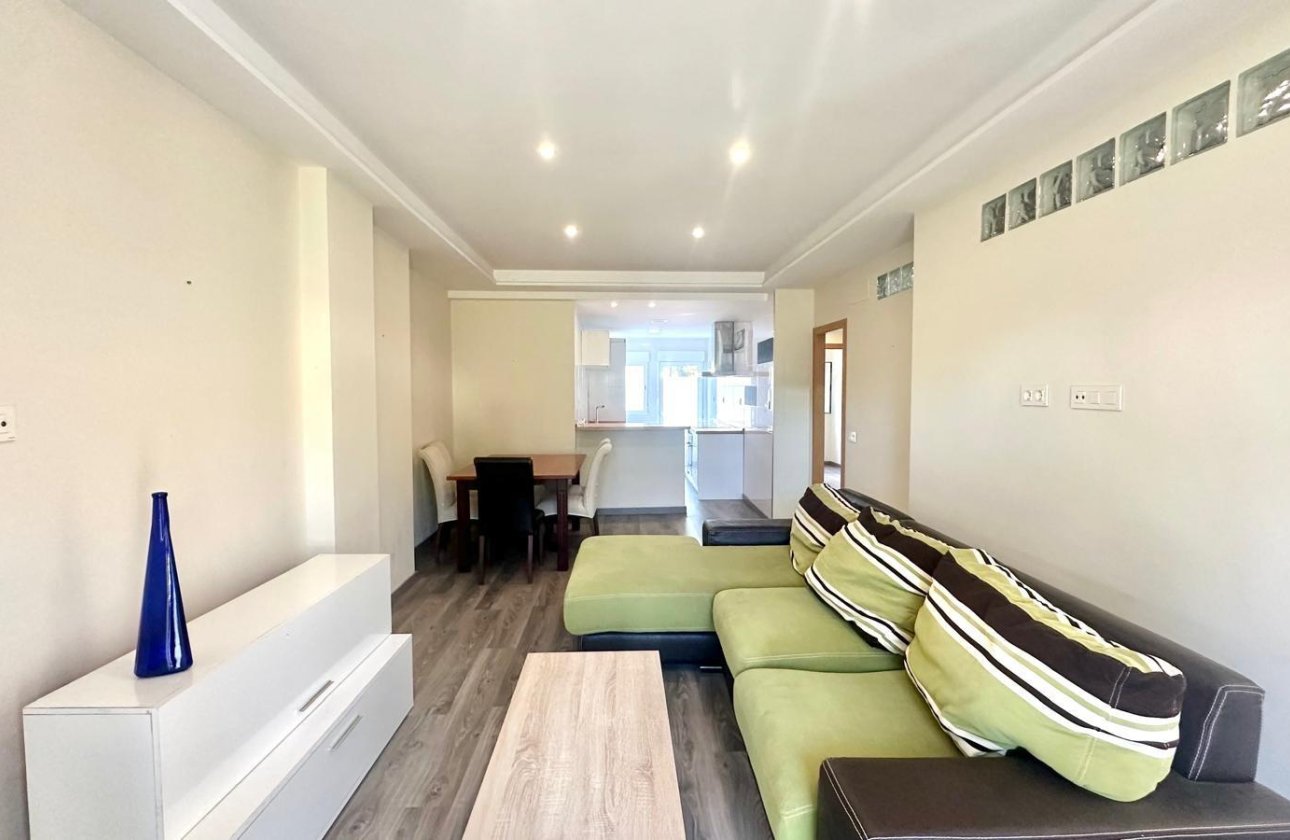 Revente - Appartement -
Orihuela Costa - Altos De Campoamor