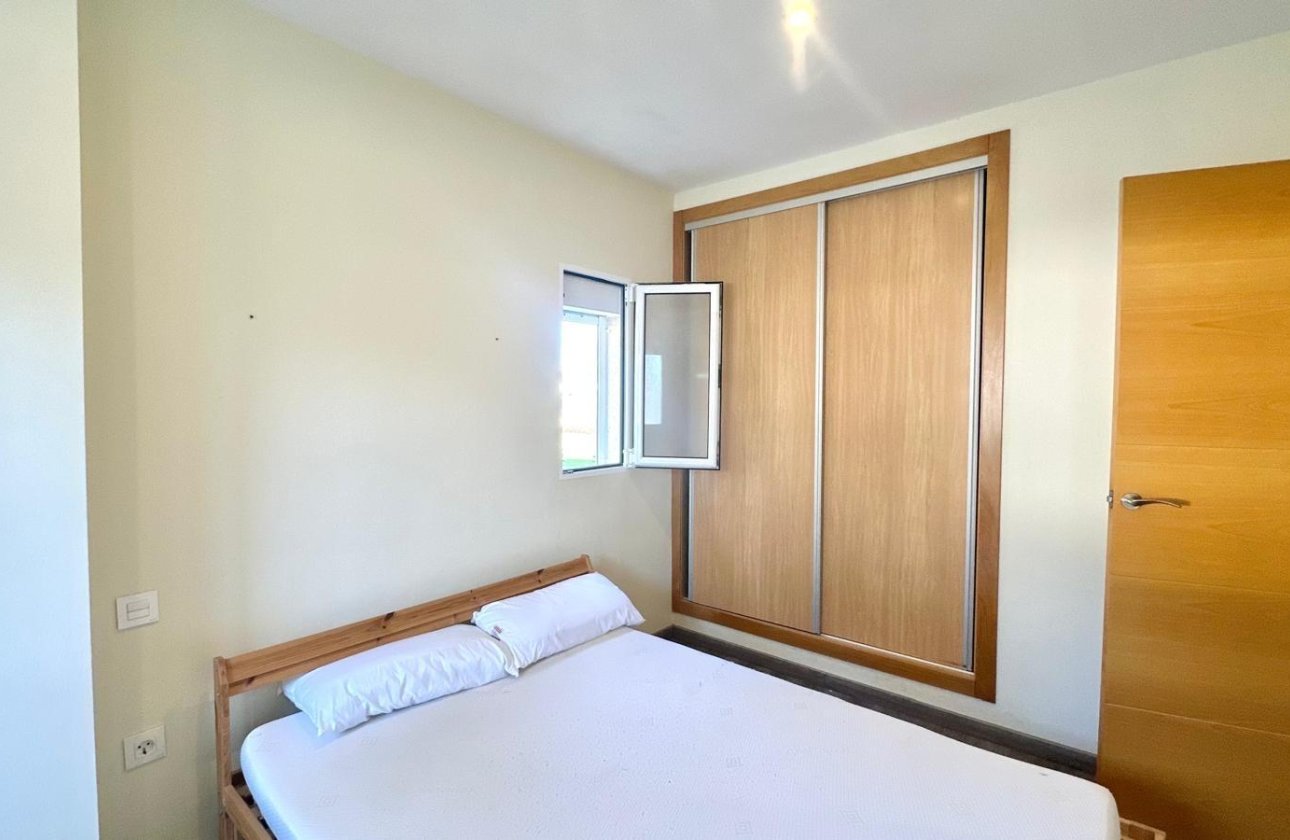 Revente - Appartement -
Orihuela Costa - Altos De Campoamor