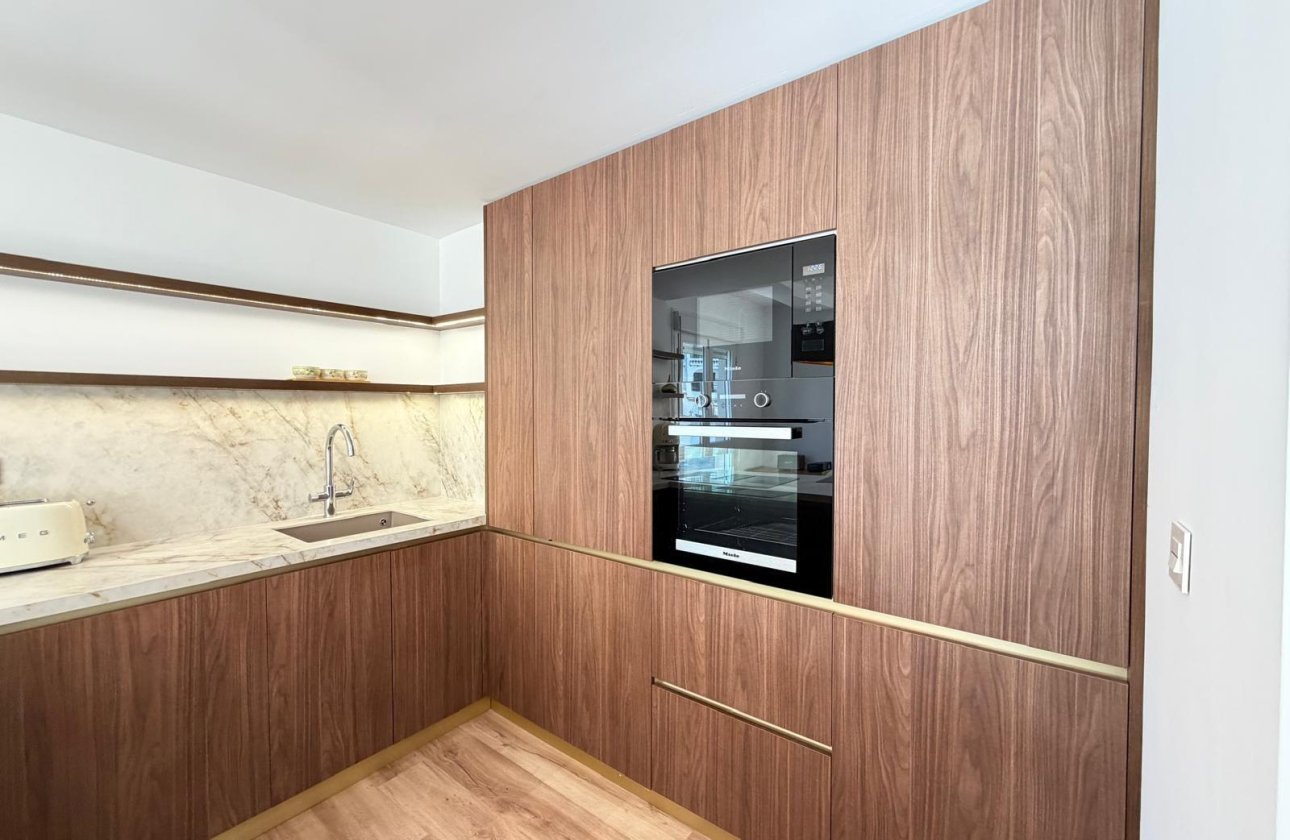 Revente - Appartement -
Orihuela Costa - Altos De Campoamor