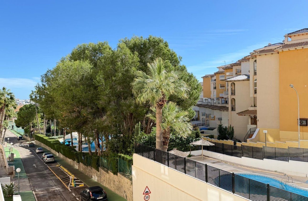 Revente - Appartement -
Orihuela Costa - Altos De Campoamor