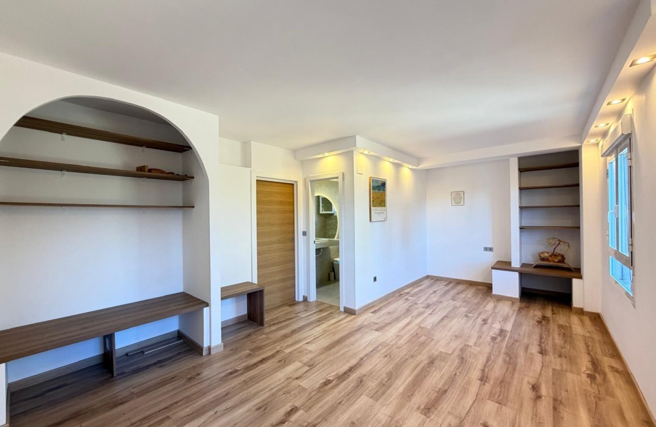 Revente - Appartement -
Orihuela Costa - Altos De Campoamor