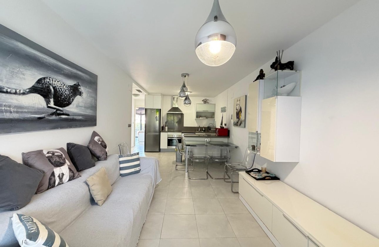 Revente - Appartement -
Orihuela Costa - Altos De Campoamor