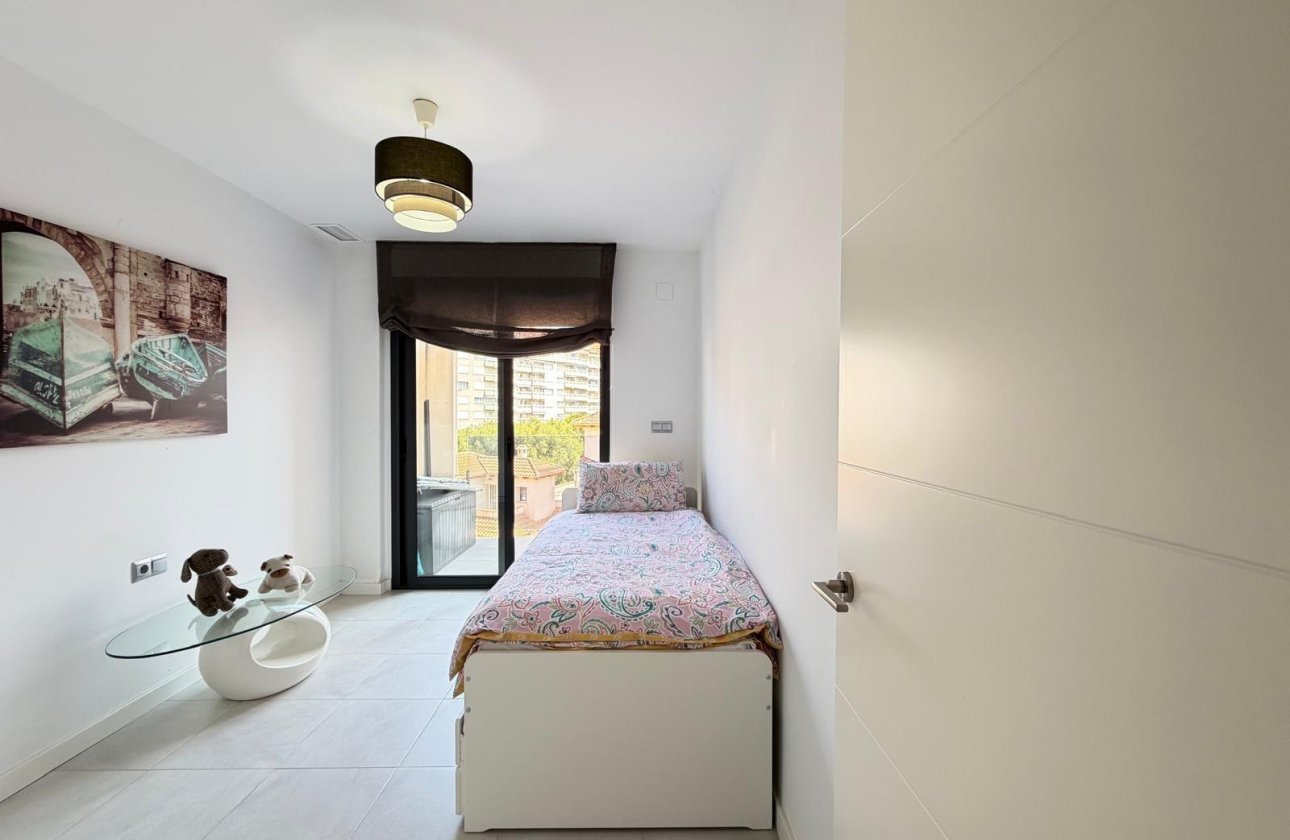 Revente - Appartement -
Orihuela Costa - Altos De Campoamor