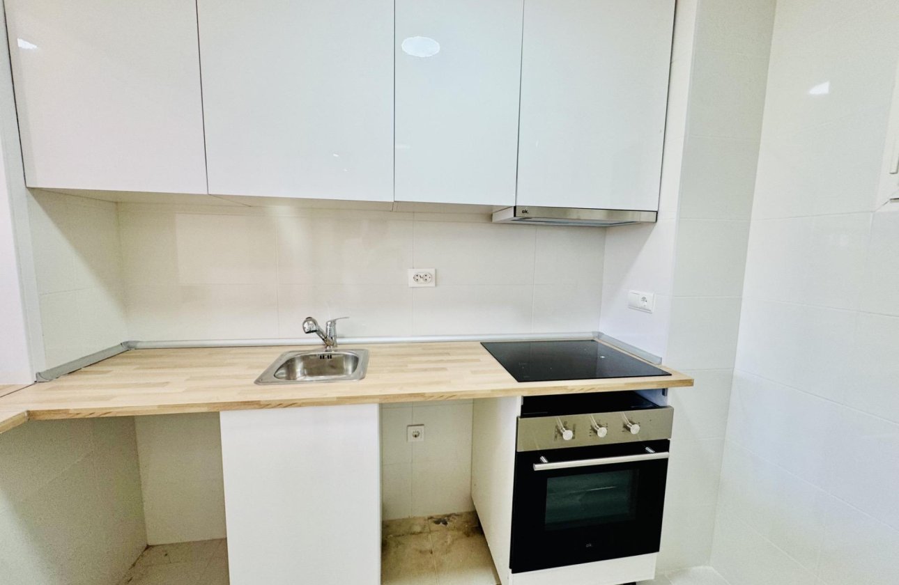 Revente - Appartement -
Orihuela Costa - Altos De Campoamor