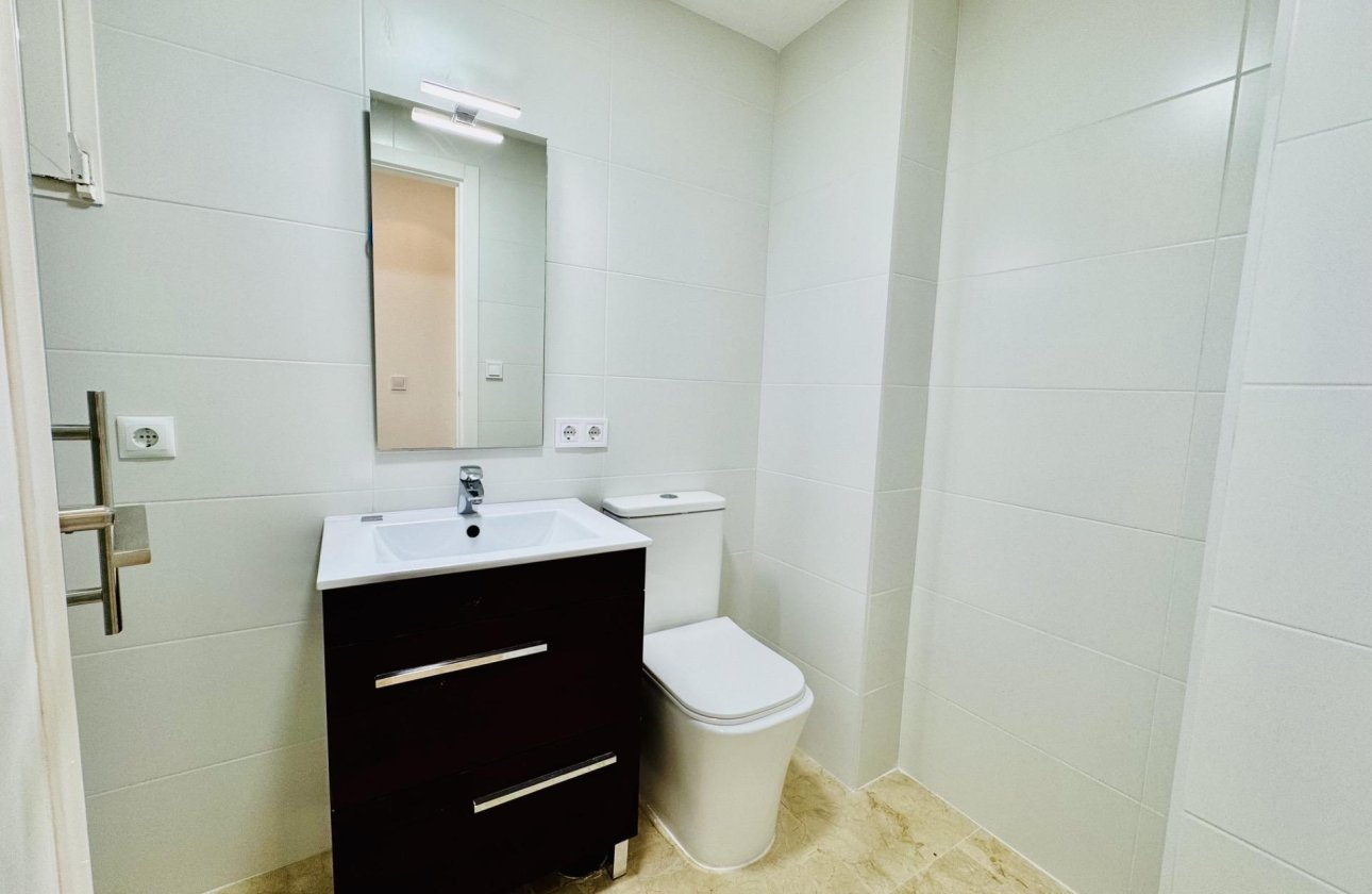 Revente - Appartement -
Orihuela Costa - Altos De Campoamor