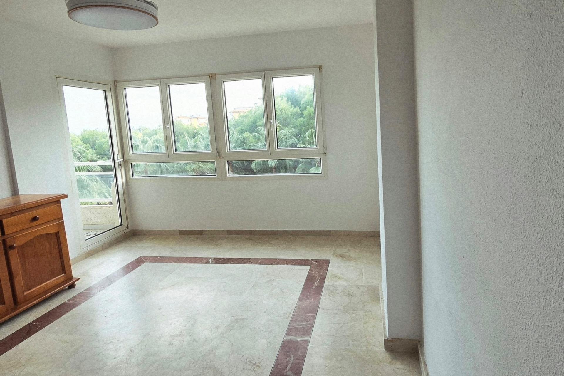 Revente - Appartement -
Orihuela Costa - Altos De Campoamor