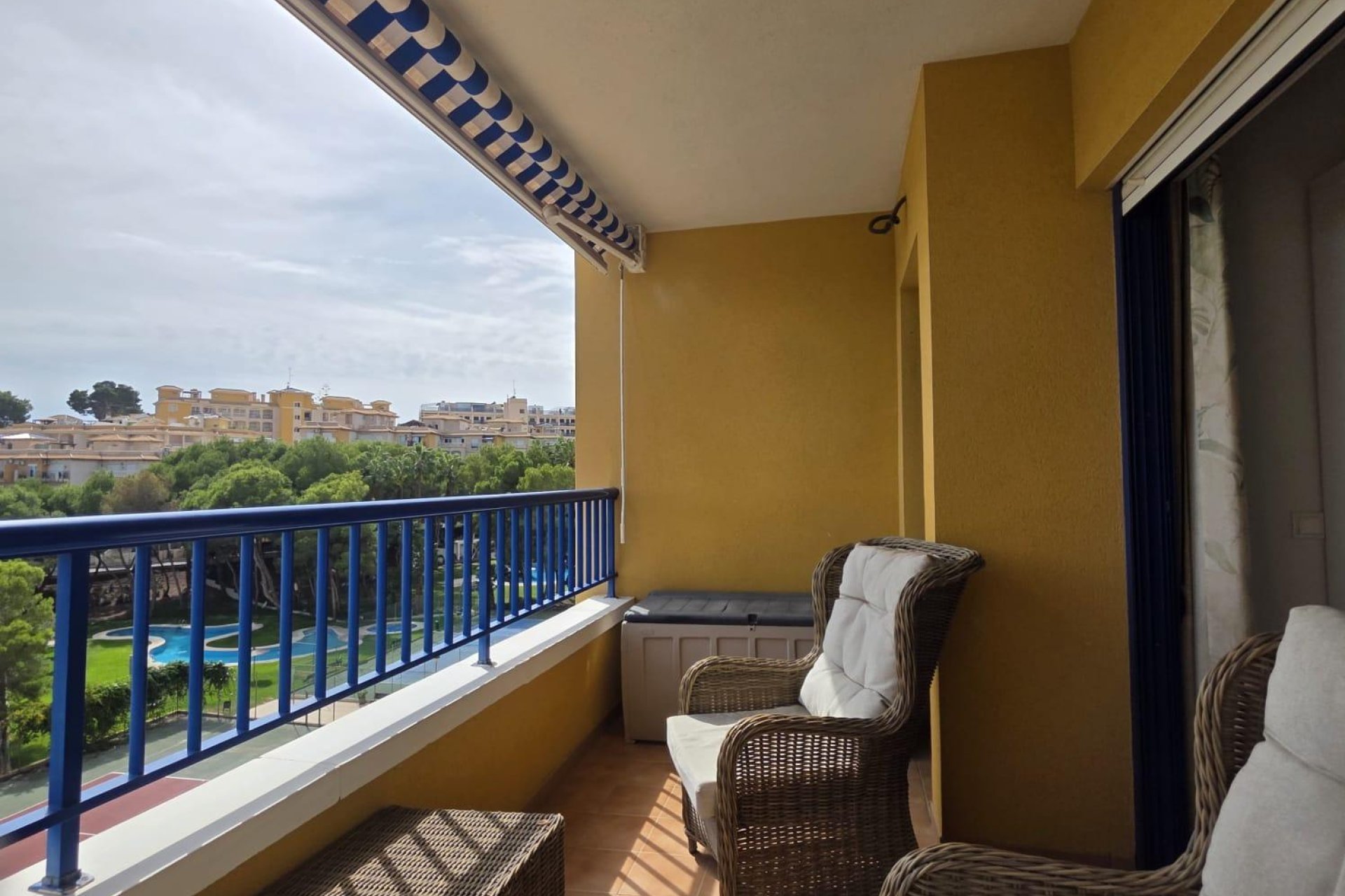 Revente - Appartement -
Orihuela Costa - Altos De Campoamor