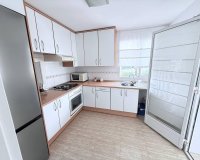 Revente - Appartement -
Orihuela Costa - Campoamor