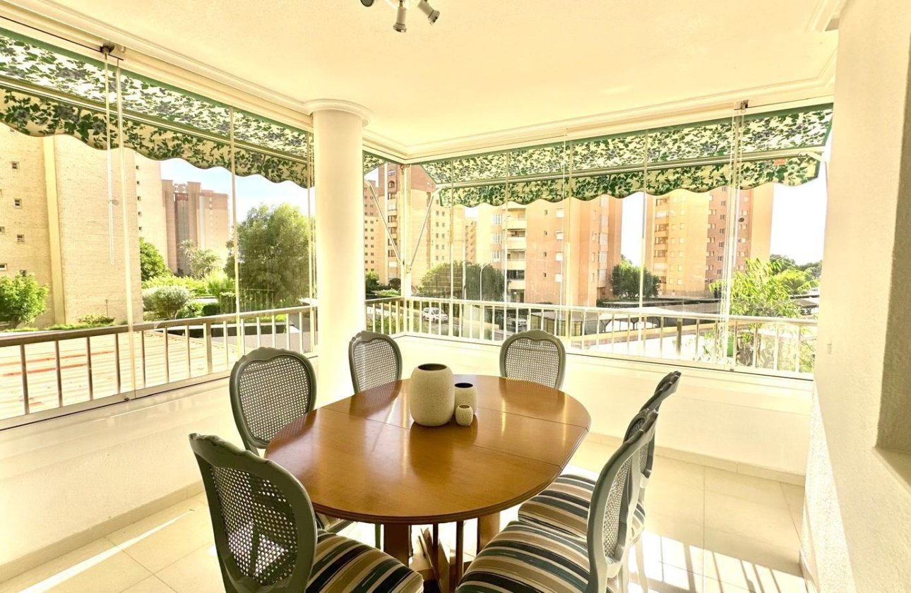 Revente - Appartement -
Orihuela Costa - Campoamor