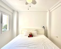 Revente - Appartement -
Orihuela Costa - Campoamor