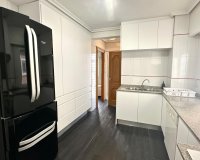 Revente - Appartement -
Orihuela Costa - Campoamor