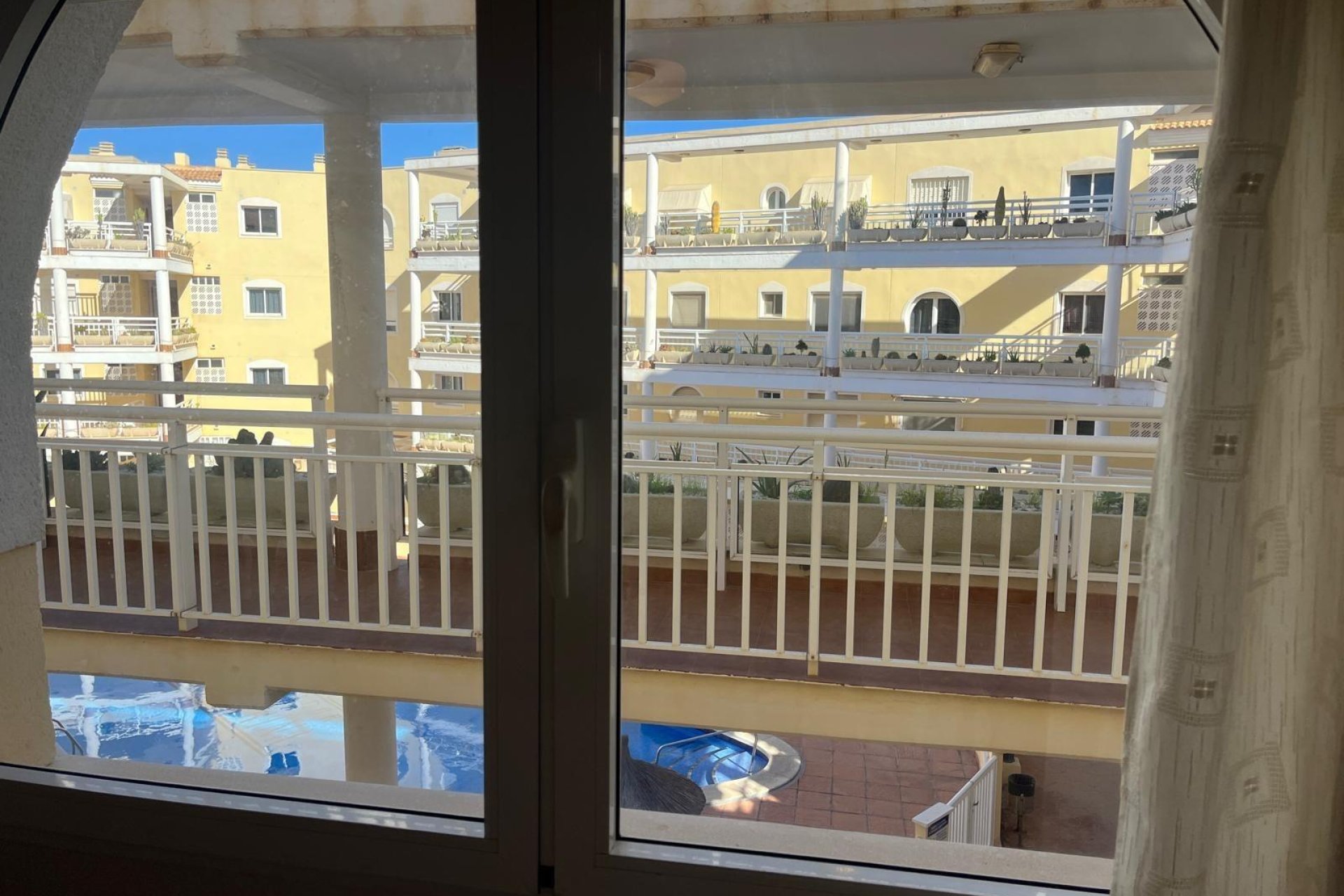 Revente - Appartement -
Orihuela Costa - Campoamor