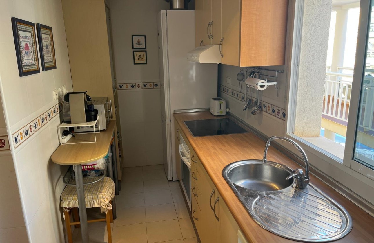 Revente - Appartement -
Orihuela Costa - Campoamor