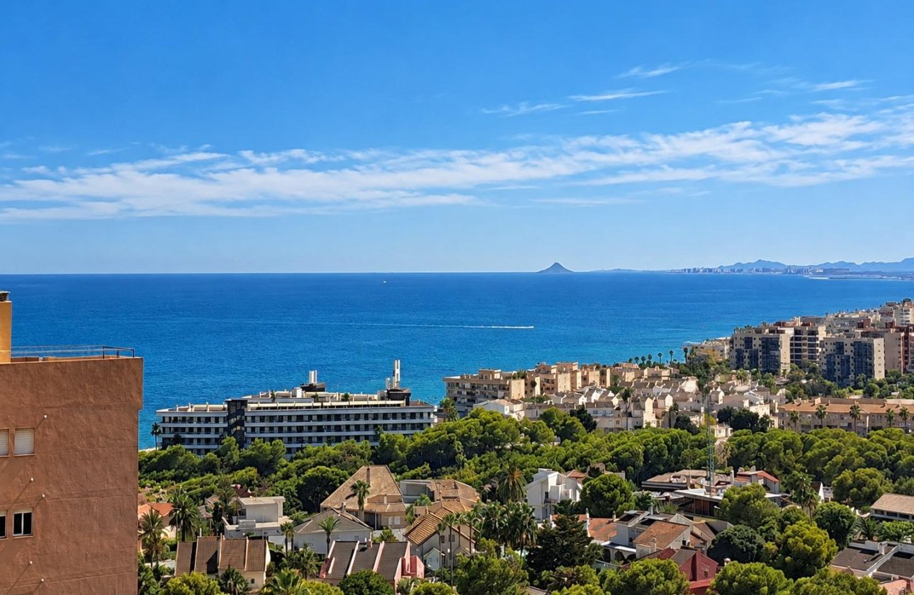 Revente - Appartement -
Orihuela Costa - Campoamor