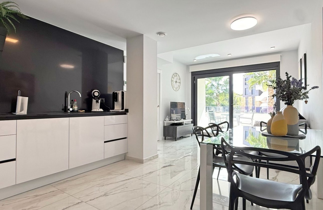 Revente - Appartement -
Orihuela Costa - Costa Blanca