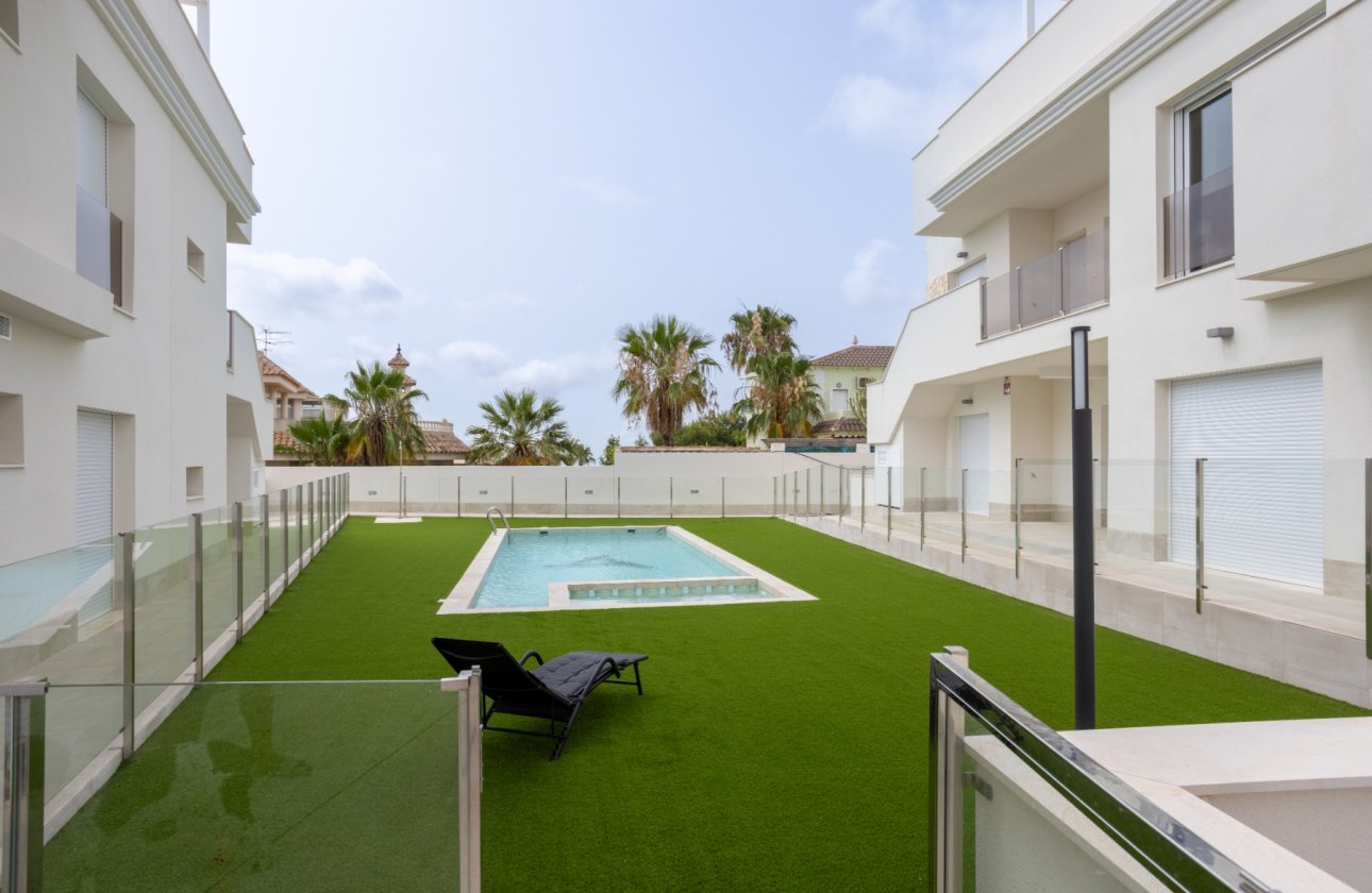 Revente - Appartement -
Orihuela Costa - Costa Blanca