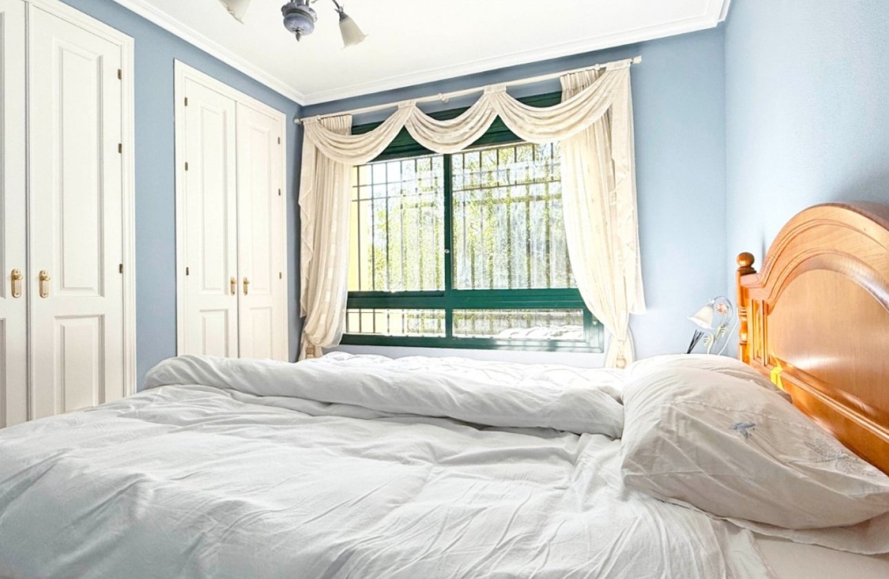 Revente - Appartement -
Orihuela Costa - Costa Blanca