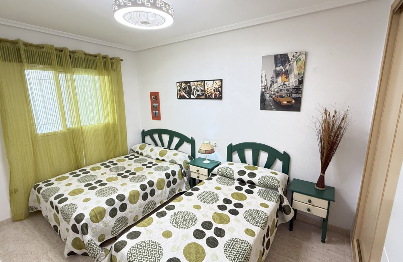 Revente - Appartement -
Orihuela Costa - Costa Blanca