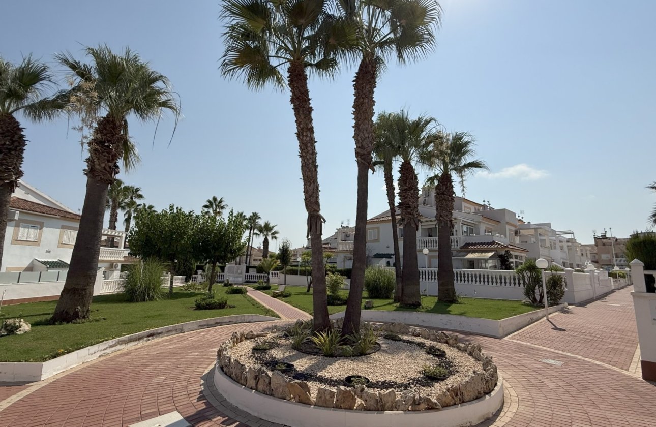 Revente - Appartement -
Orihuela Costa - Costa Blanca