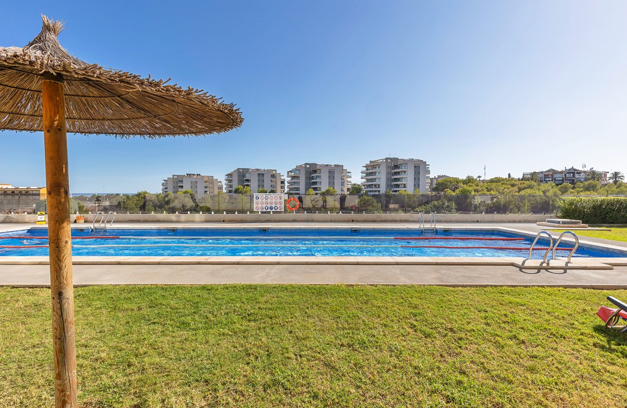 Revente - Appartement -
Orihuela Costa - Costa Blanca