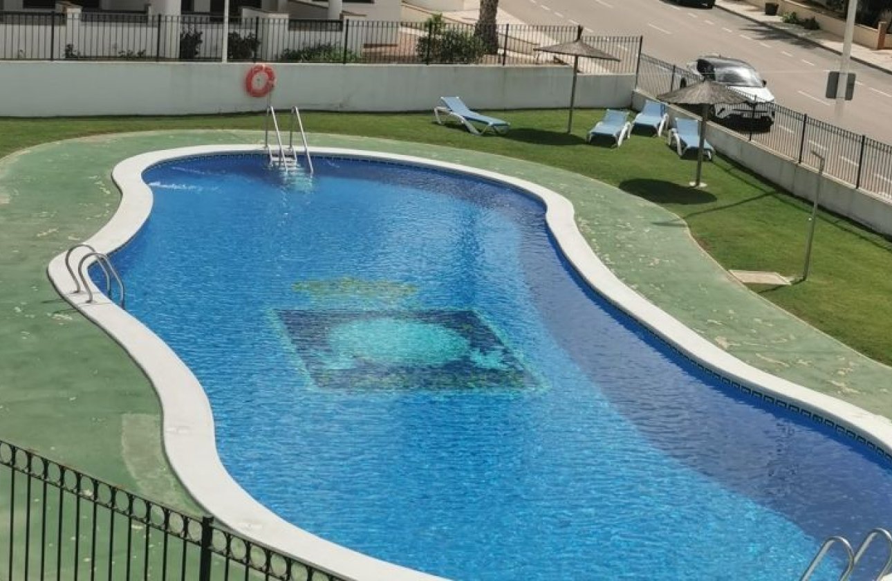 Revente - Appartement -
Orihuela Costa - Costa Blanca