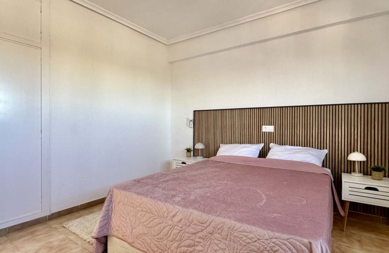 Revente - Appartement -
Orihuela Costa - Costa Blanca