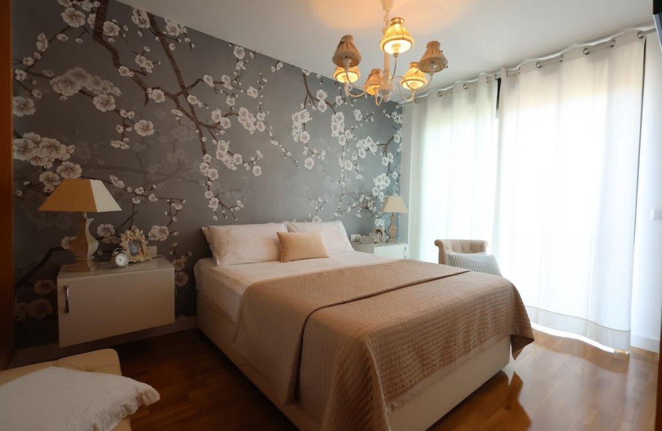 Revente - Appartement -
Orihuela Costa - Costa Blanca