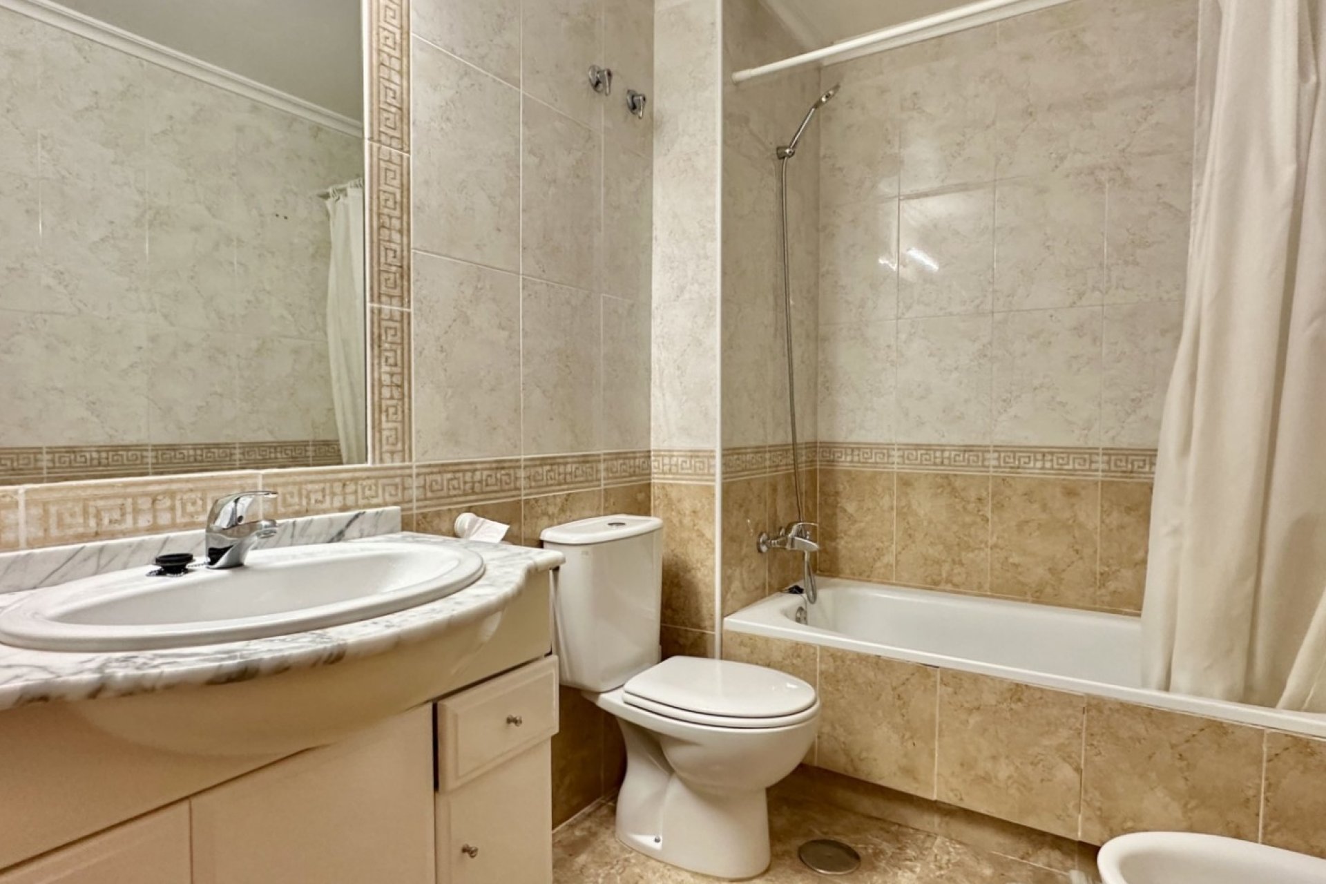 Revente - Appartement -
Orihuela Costa - Costa Blanca