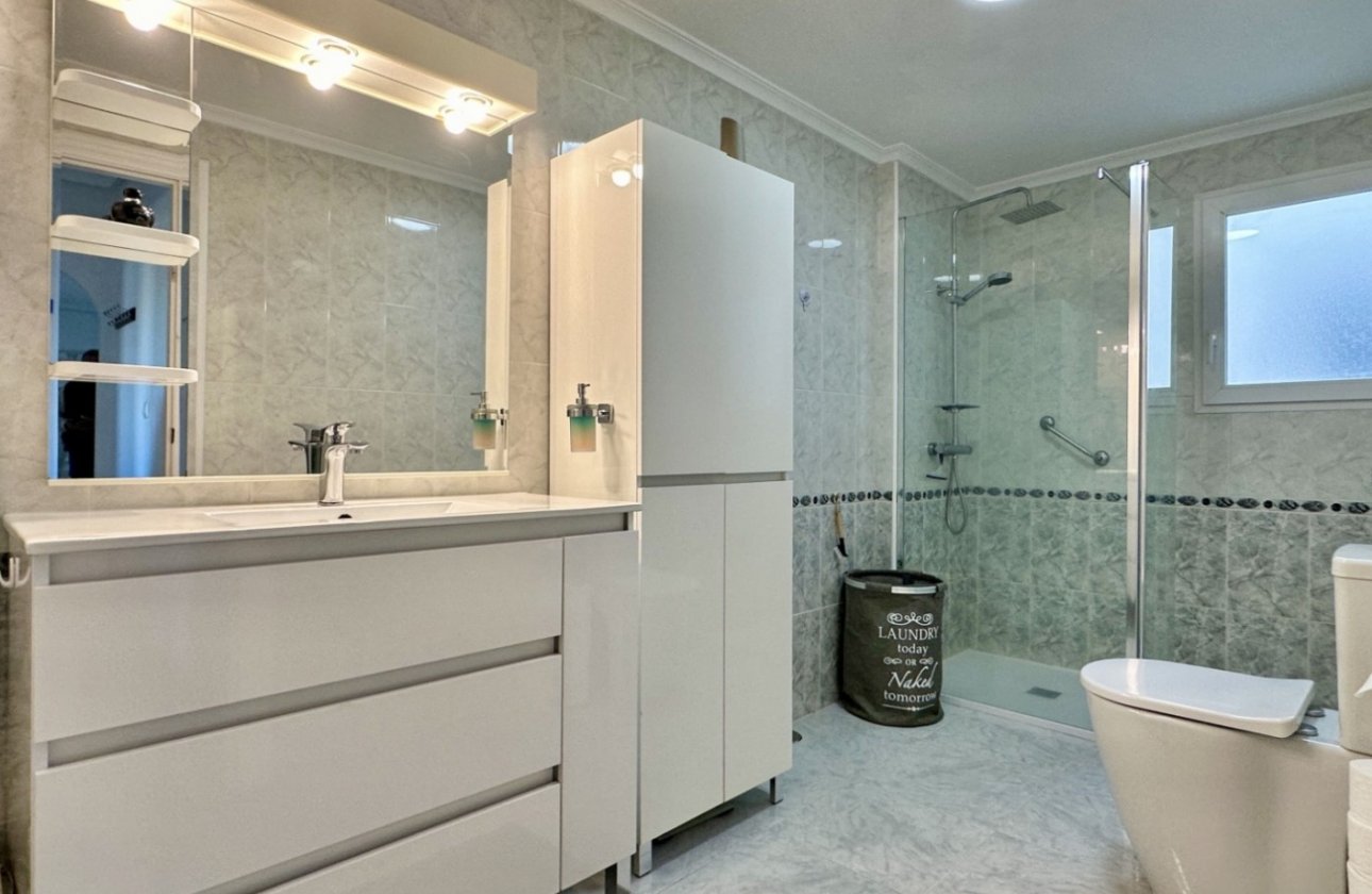 Revente - Appartement -
Orihuela Costa - Costa Blanca