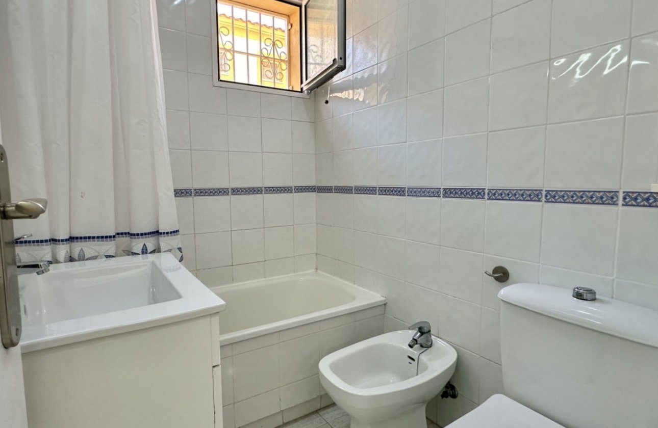 Revente - Appartement -
Orihuela Costa - Costa Blanca