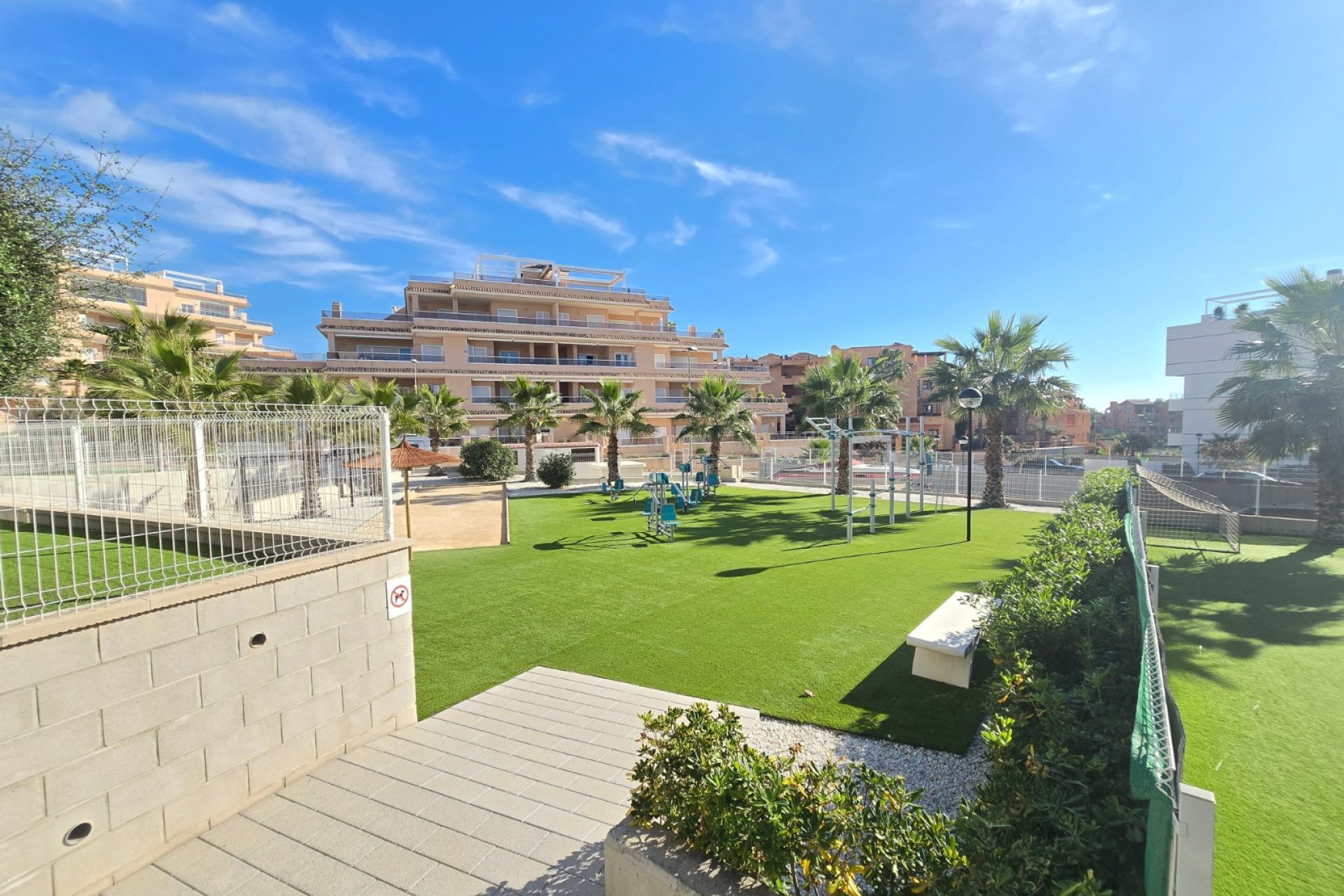Revente - Appartement -
Orihuela Costa - Costa Blanca