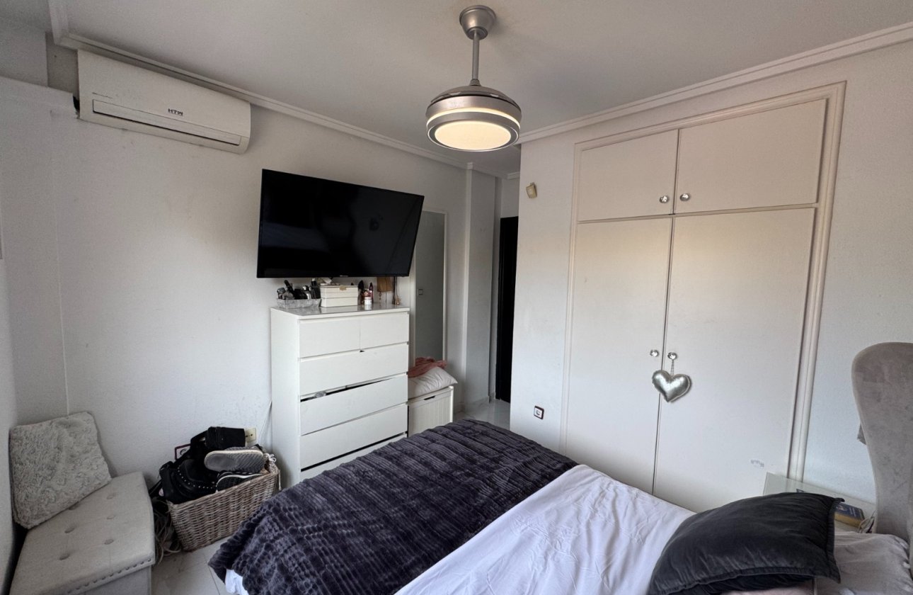 Revente - Appartement -
Orihuela Costa - Costa Blanca