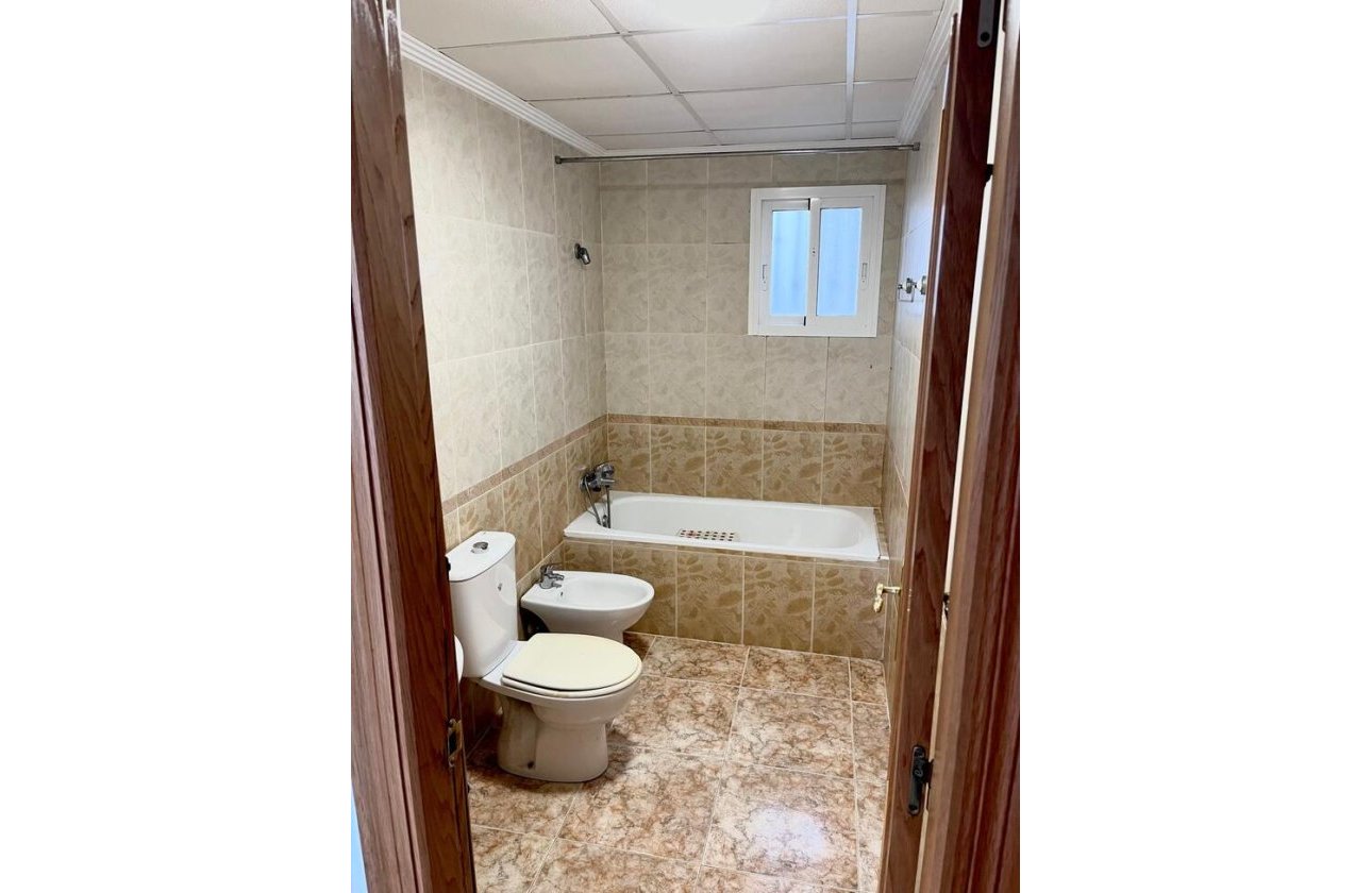 Revente - Appartement -
Orihuela Costa - Costa Blanca