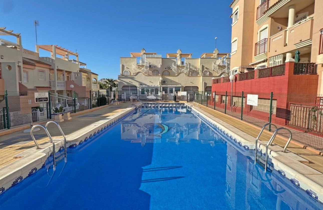 Revente - Appartement -
Orihuela Costa - Costa Blanca
