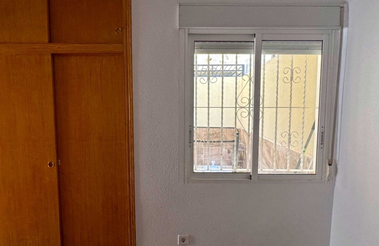 Revente - Appartement -
Orihuela Costa - Costa Blanca