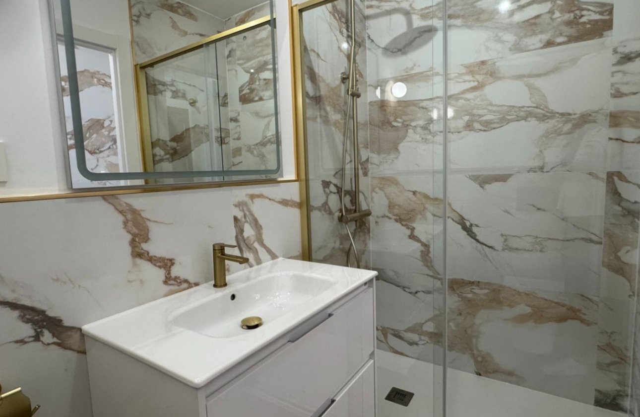 Revente - Appartement -
Orihuela Costa - Costa Blanca