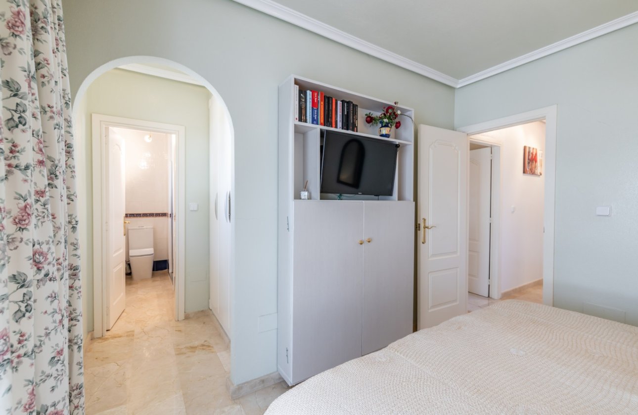 Revente - Appartement -
Orihuela Costa - Costa Blanca