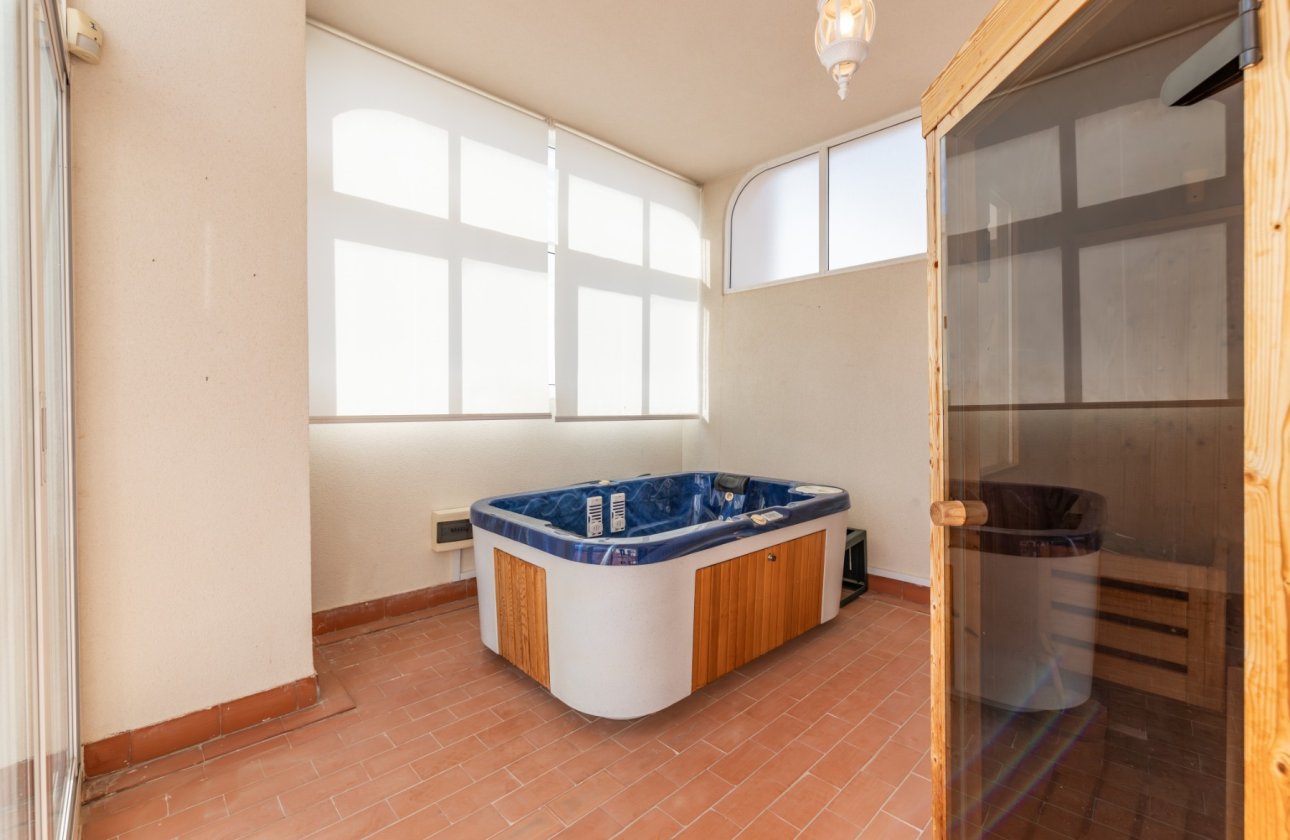 Revente - Appartement -
Orihuela Costa - Costa Blanca