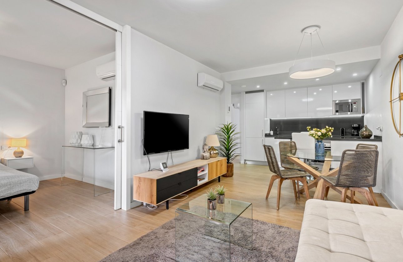 Revente - Appartement -
Orihuela Costa - Costa Blanca