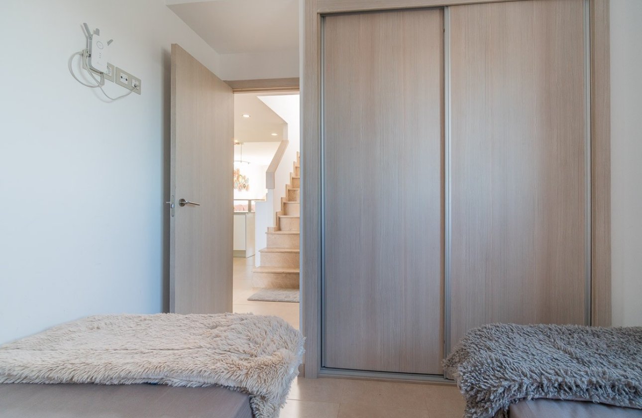 Revente - Appartement -
Orihuela Costa - Costa Blanca