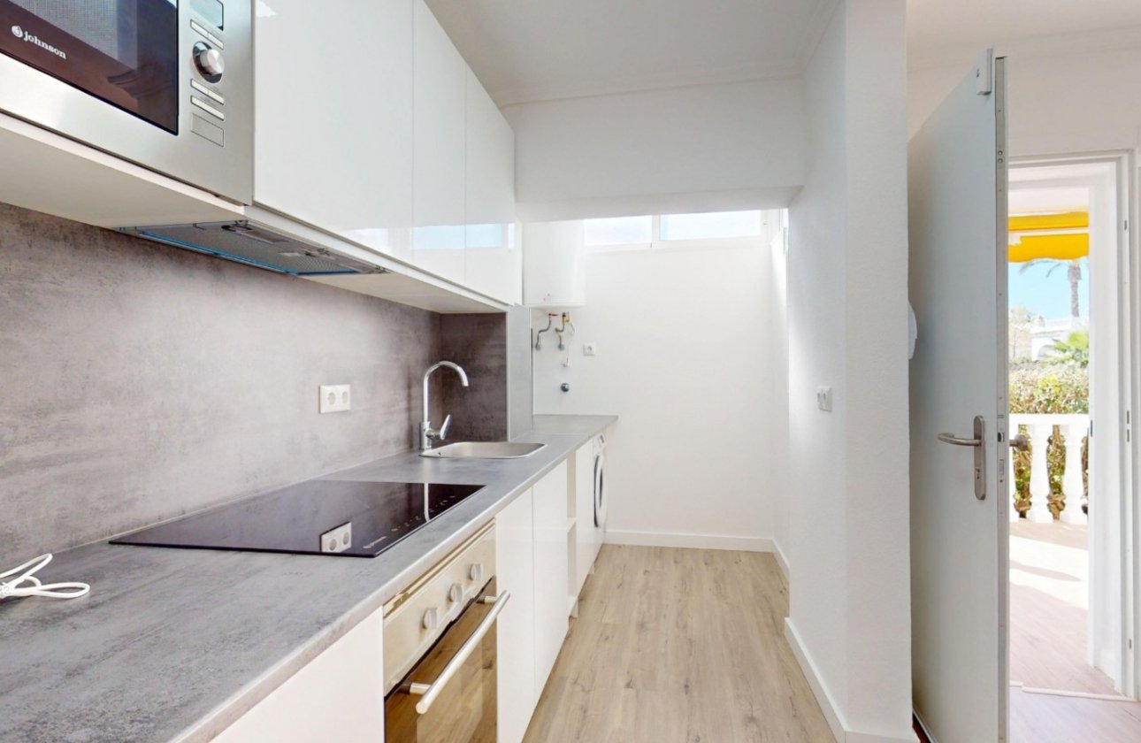 Revente - Appartement -
Orihuela Costa - Costa Blanca