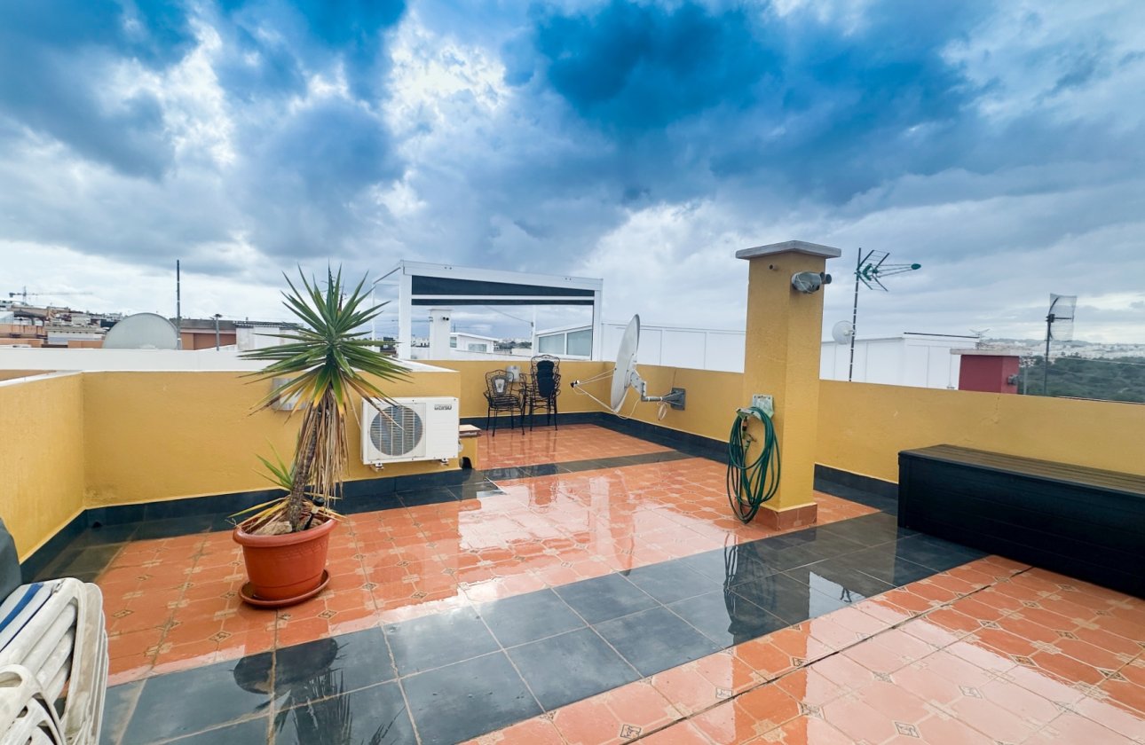 Revente - Appartement -
Orihuela Costa - Costa Blanca