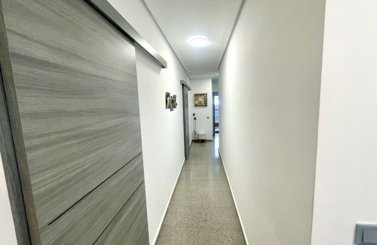 Revente - Appartement -
Orihuela Costa - Costa Blanca