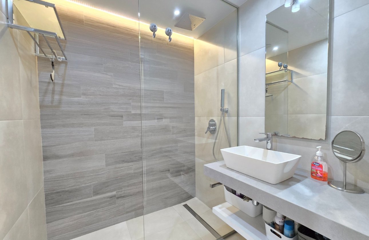 Revente - Appartement -
Orihuela Costa - Costa Blanca