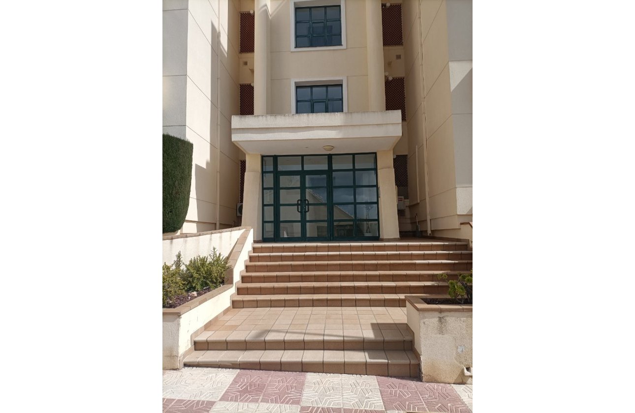 Revente - Appartement -
Orihuela Costa - Costa Blanca