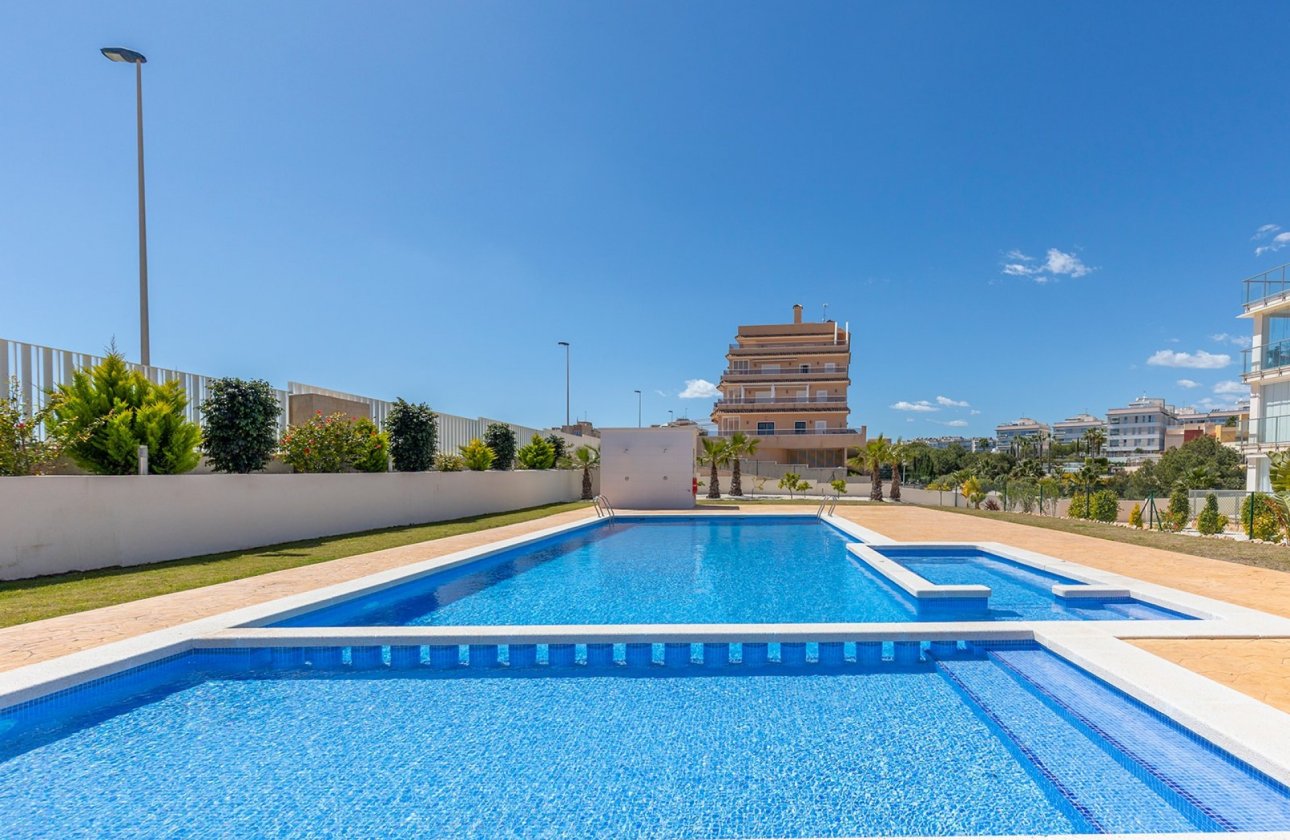 Revente - Appartement -
Orihuela Costa - Costa Blanca